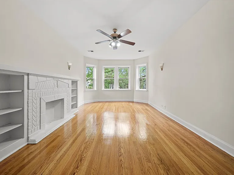 3428 Parker LLC — Photo 2