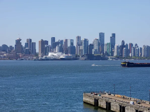 185 Victory Ship Way #708, North Vancouver, BC V7L 0B1