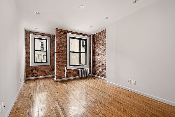 1st image of 195 Prince St APT 5E