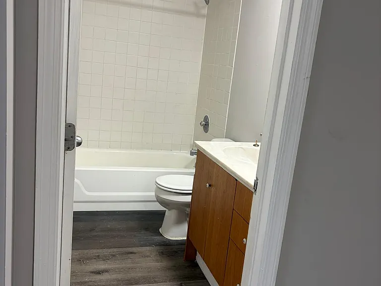 1650 S Spring Ave #3B — Photo 11