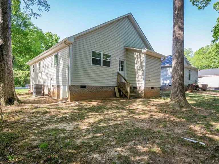 5006 Beale Ave — Photo 34