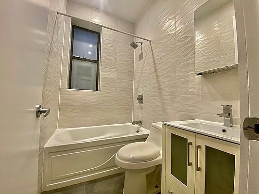 4th image of 1158 Dean St #1B