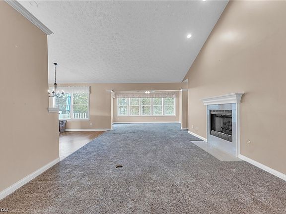 5th image of 11141 Sugar Ct
