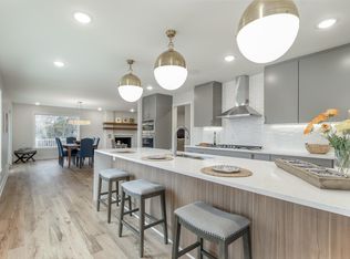 200 W Ridgeley Rd, Columbia, MO 65203