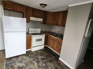 526 Hal Henard Rd, Greeneville, TN 37743