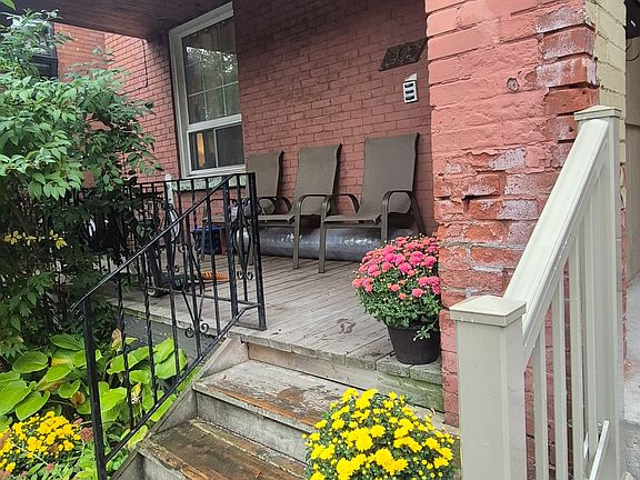 3rd image of 203 Fairview Ave