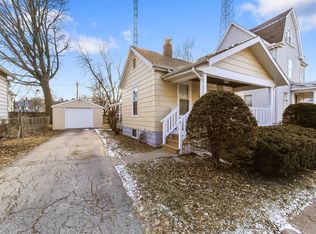 317 E Mulberry St, Bloomington, IL