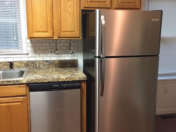 Stainless steel kitchen appliances