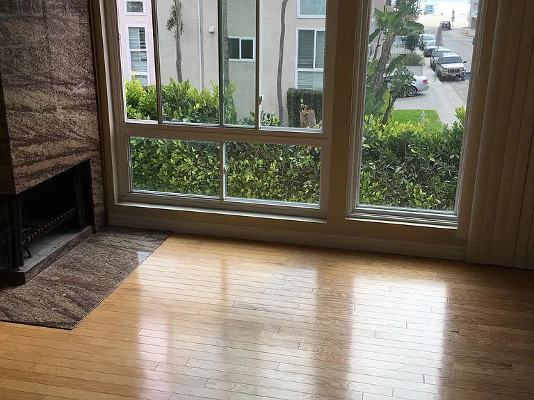 100 Driftwood St #1 — Photo 3