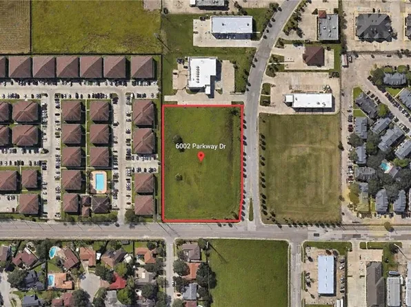 6002 Parkway Dr, Corpus Christi, TX 78414