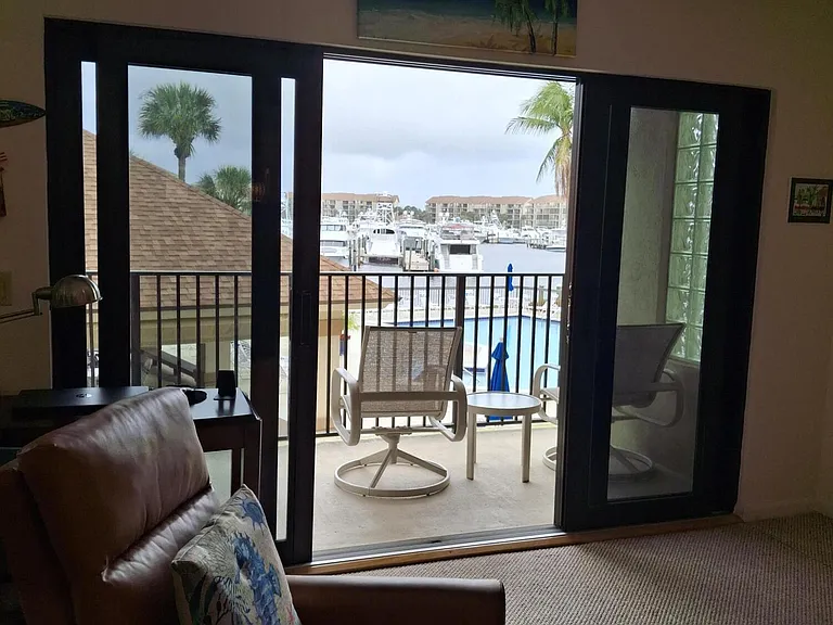 1201 Seafarer Cir #201 — Photo 5