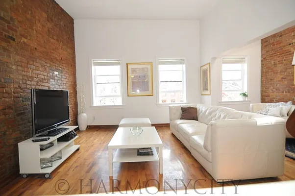 Rented by Harmonycity Corp. | media 29