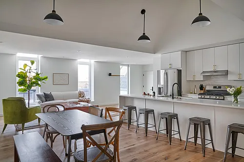 Monroe Co-Living Photo 1