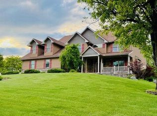 7736 Chambers Hill Rd, Harrisburg, PA 17111