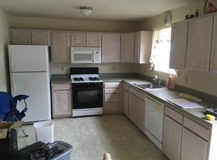 916 Primrose Ct, Exeter, PA 18643