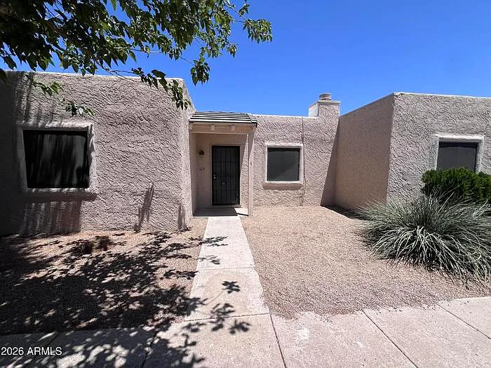2 bed, 2.0 bath, 888 sqft, $1,395 — Photo 2