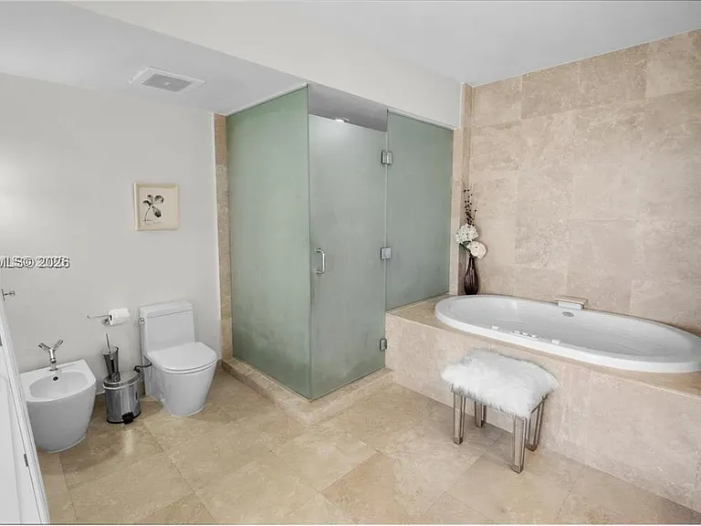 450 Alton Rd #2810 — Photo 12