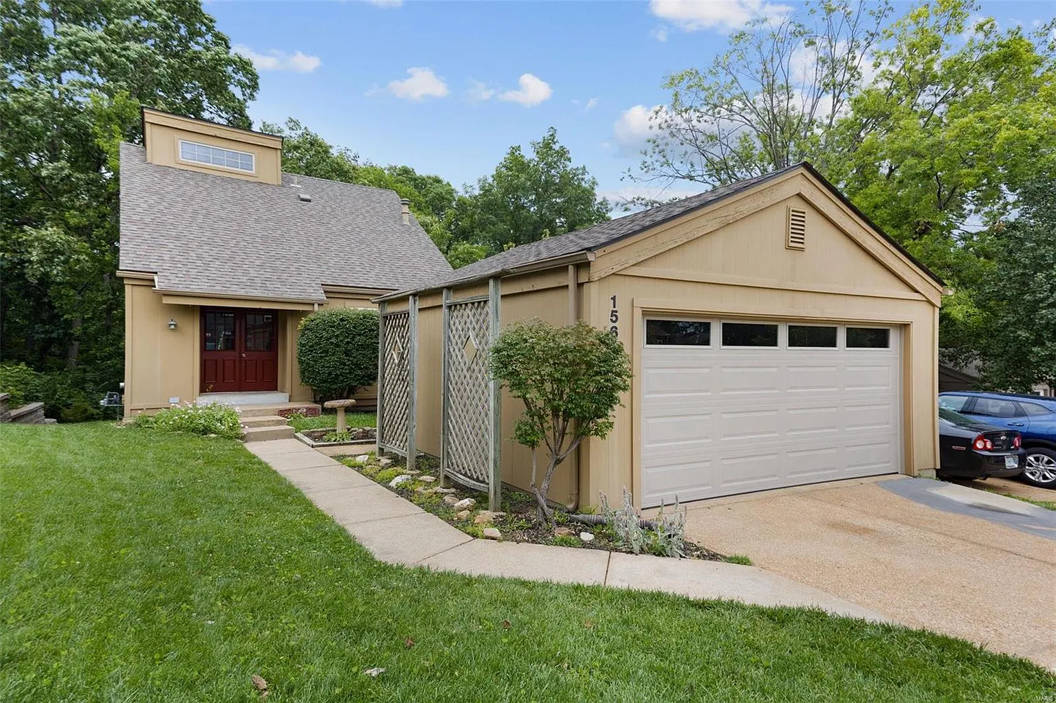 1563 Beacon Woods Ct photo 1