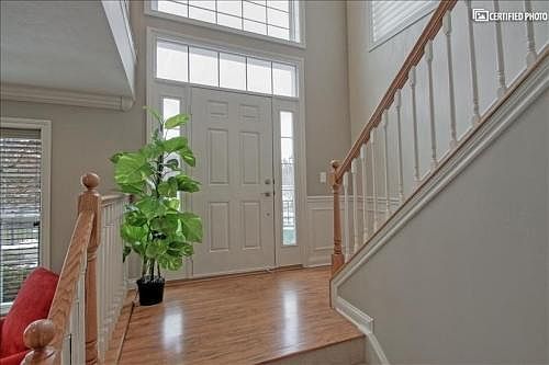 3rd image of 8647 N Meridian St