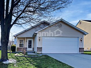 939 Delhi Dr, Trenton, OH 45067