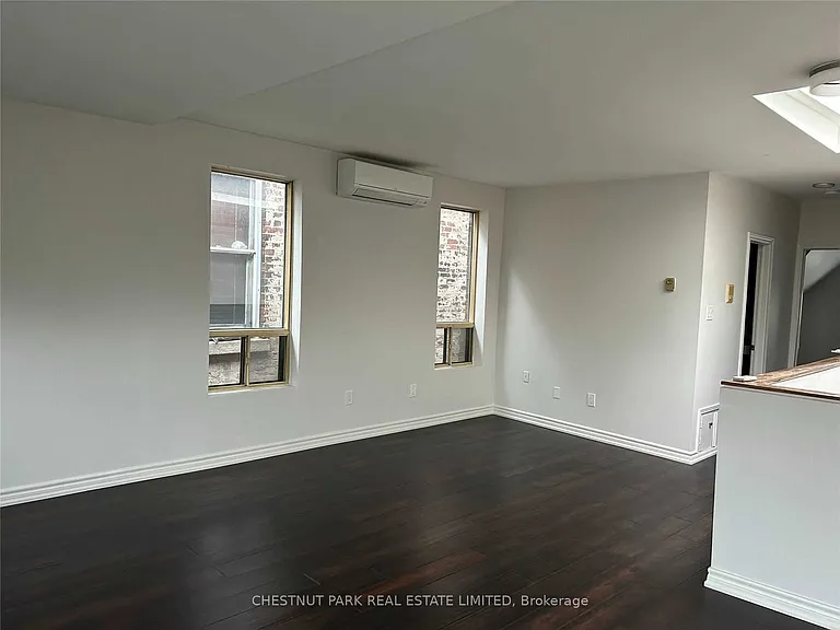 179 Avenue Rd #2 — Photo 17