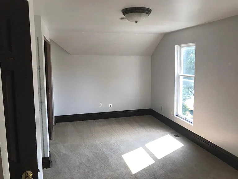 44 Beacon St — Photo 27