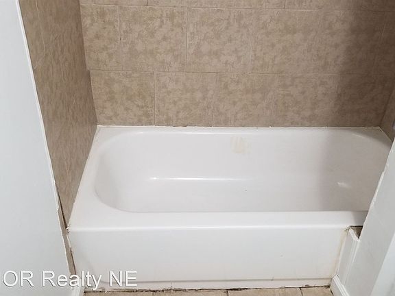 4th image of 1830 S 60th St #8556500