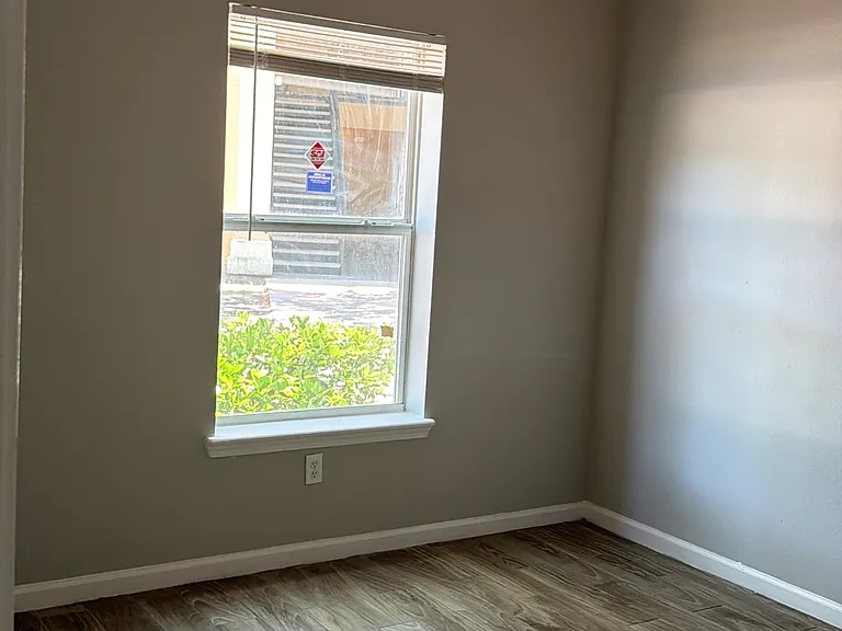 3631 Kirkpatrick Cir #2 — Photo 4