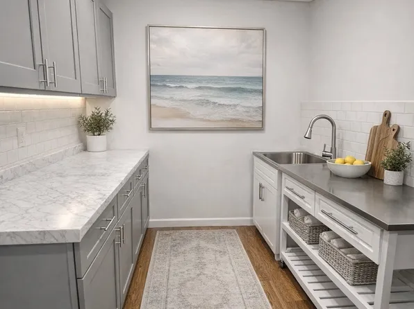 (undisclosed Address), Smithtown, NY 11787