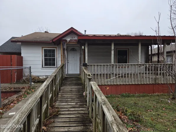 127 S Forest Ave, Joplin, MO 64801