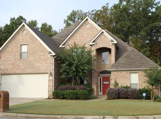 16 Hanna Ln, Little Rock, AR 72223
