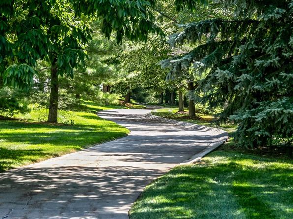 Lakeside Hills | 17040 Frances St, Omaha, NE
