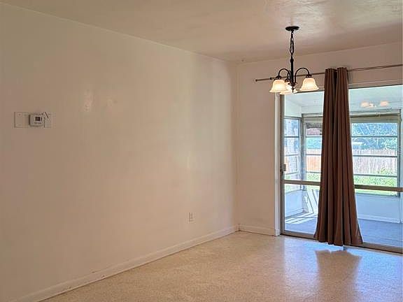 3rd image of 1320 Hartley Ave