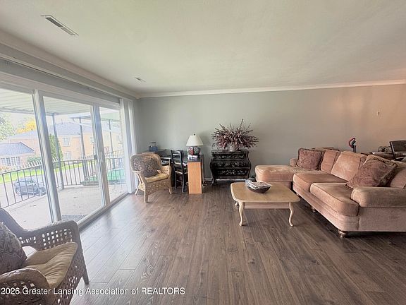 2nd image of 1740 Wellington Rd APT 203