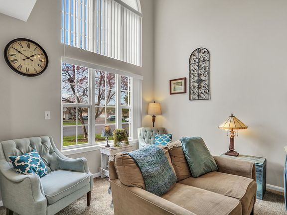 3rd image of 6709 E Wellsley Ct