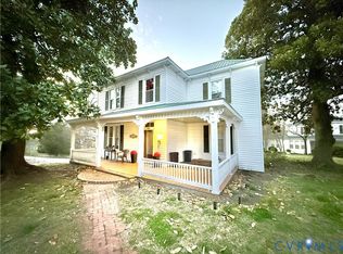 400 W Carolina Ave, Crewe, VA