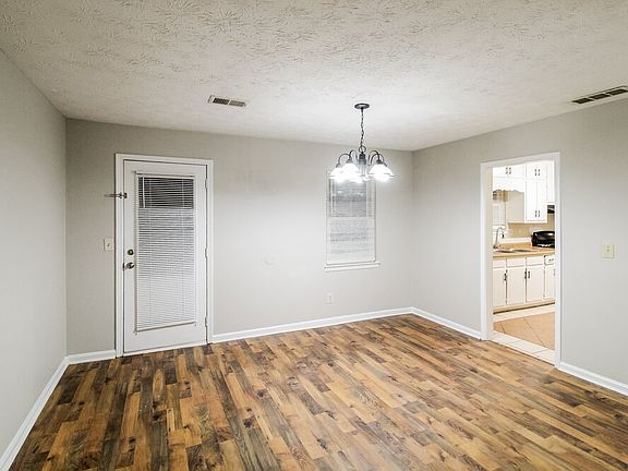 5th image of 3271 Grand Central Dr