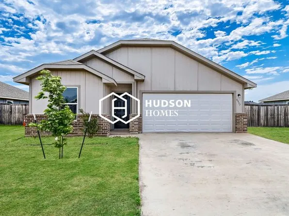6937 Phoenix Dr, Abilene, TX 79606