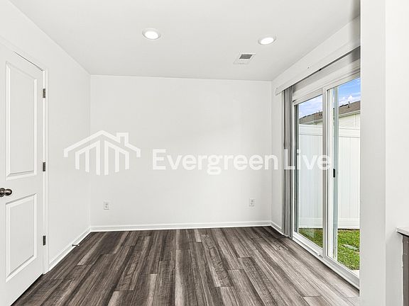 2nd image of 324 Livesey Ln