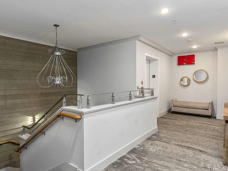 150 Route 1 Byp #101 — Photo 29