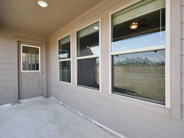 11028 Patriot Ct — Photo 39