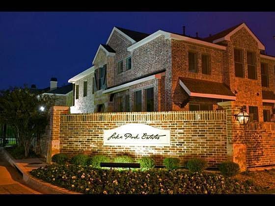 1st image of 1304 Lake Vista Ln
