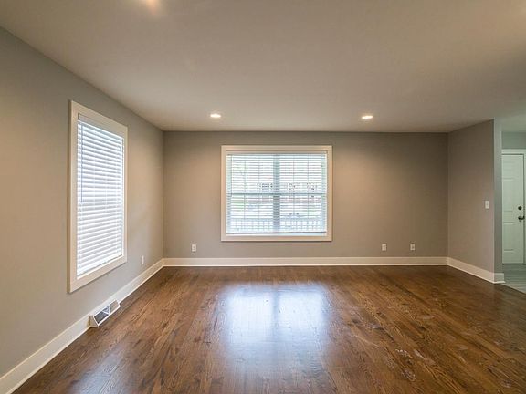 3rd image of 614 4th St NW
