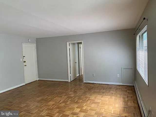 2325 42nd St NW #201 — Photo 6