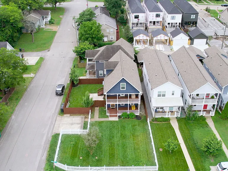 5401 Kentucky Ave — Photo 28