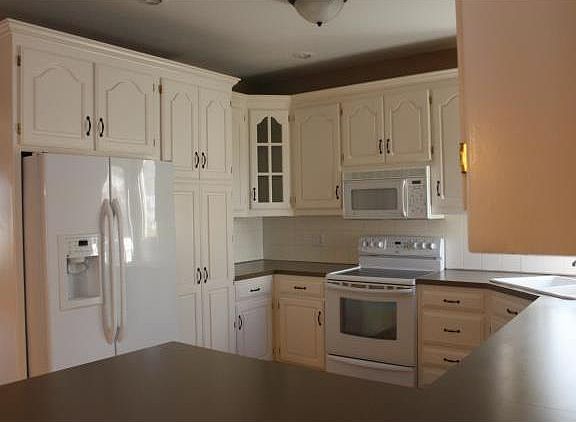 3rd image of 4012 Grand Ave