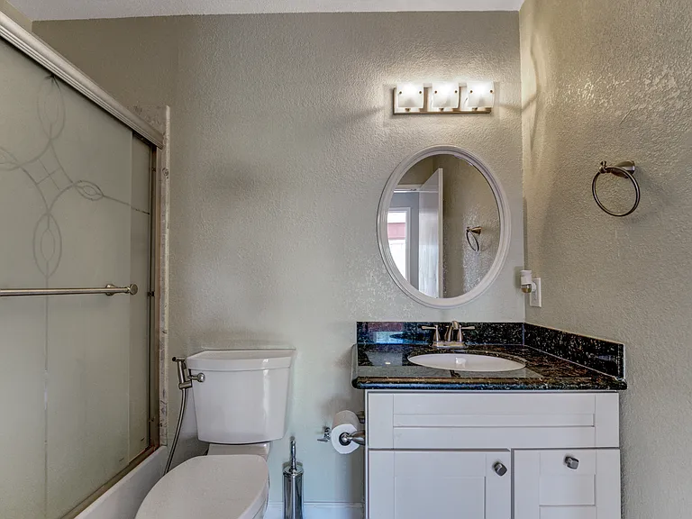 4608 Rochelle Dr — Photo 26