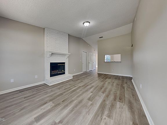 3rd image of 1126 ODESSA Street