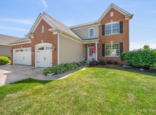 9145 Sawyer St, Huntley, IL 60142
