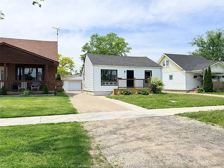 1651 Aubin Rd — Photo 21